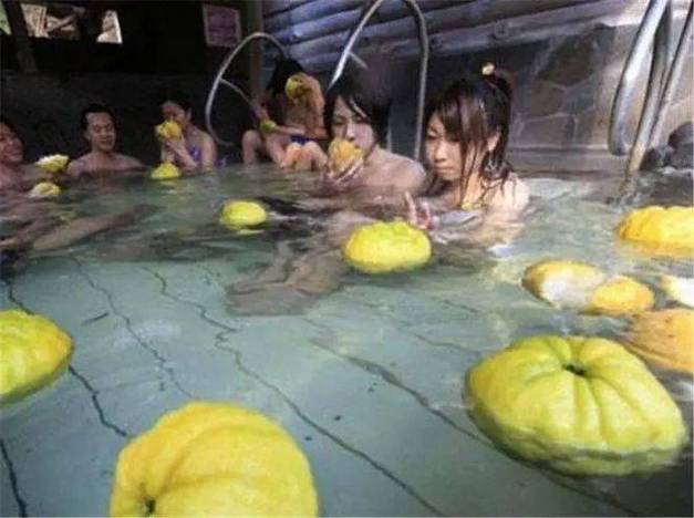 18岁未成年禁止免费观看的相关介绍