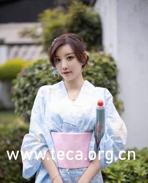 我把女老师给操了的相关介绍