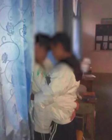 女人黄色录像的相关介绍