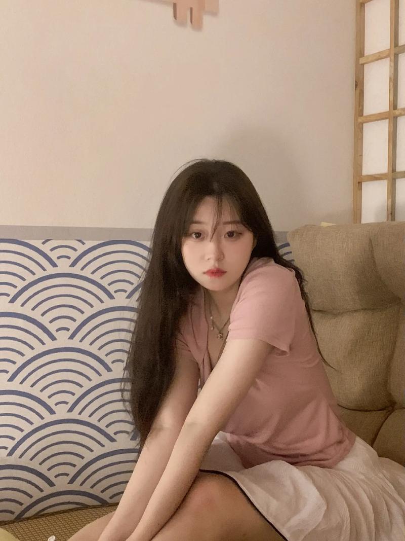 四虎影院网红美女的相关介绍