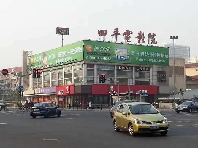 半夜把亲c高潮高h小说的相关介绍