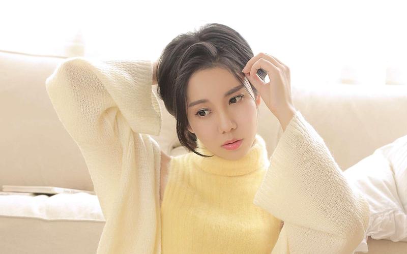 操老师的大逼的相关介绍