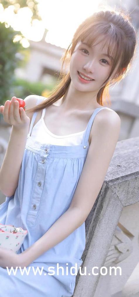 美女老师操比视频的相关介绍