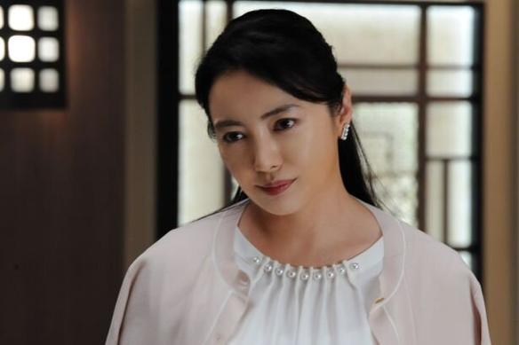 少妇熟女av精品一区二区的相关介绍