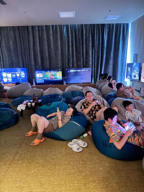 欧美夜恋影院夜恋秀场的相关介绍