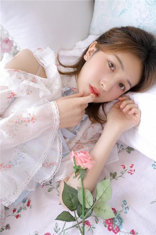 麻豆白洁少妇在线av的相关介绍
