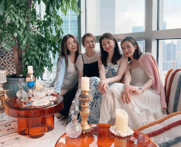 亚洲淫妇一区二区三区的相关介绍