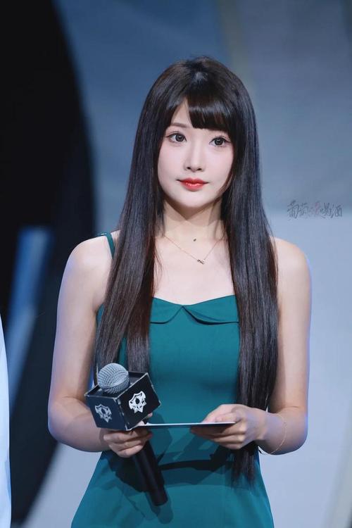 人妻系列h啪啪的相关介绍