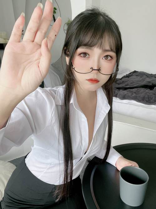 女性分泌物发黄有异味,怎么引起的的相关介绍