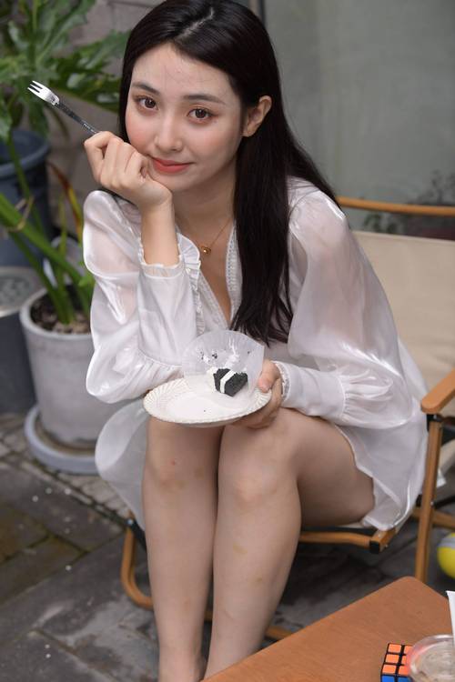 老局长淫新婚人妻小说的相关介绍