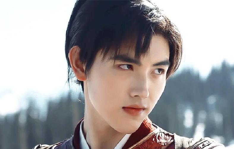 qq2002影院的相关介绍