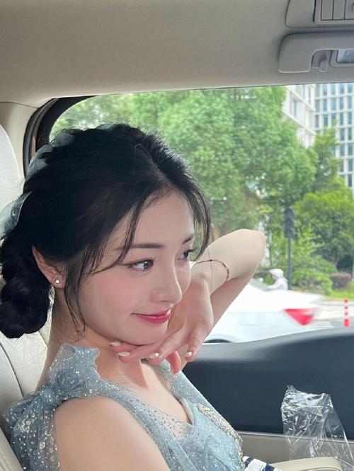 操老师的逼逼的相关介绍