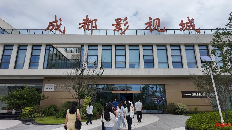 色悠悠熟女的相关介绍