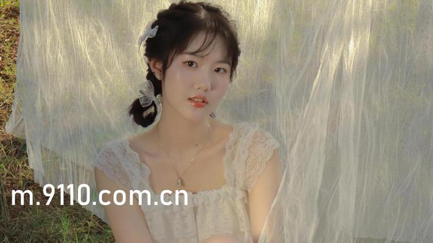 欧美大尺度裸体色的相关介绍