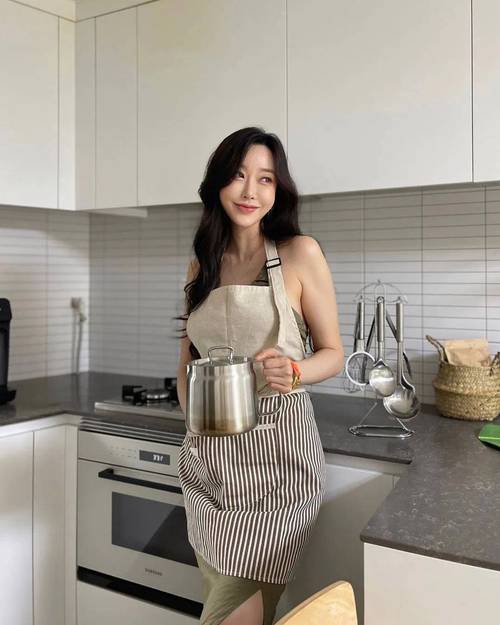 国色天香 影院的相关介绍