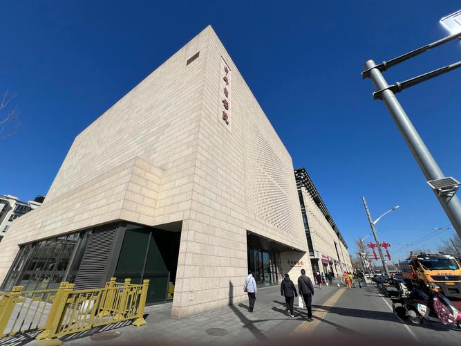 午夜影院先的相关介绍